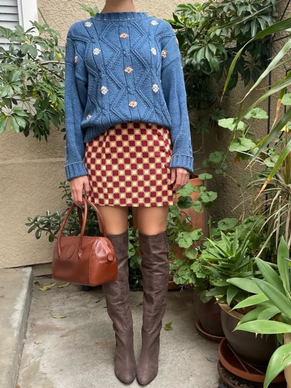Urban Outfitters Checkered Burgundy and Cream Skirt - Picture 4 of 14